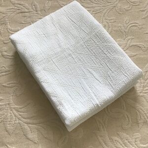 Bright Linens Standard White Pillow Shams Textured Set Of 2